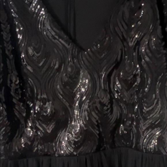 Little Party Dress Brand (LPD) Black Sequin Cocktail Dress - Picture 3 of 4